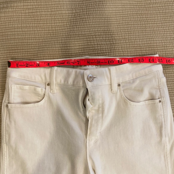 White House Black Market High-Rise White Straight Jeans - 8L - Picture 10 of 10